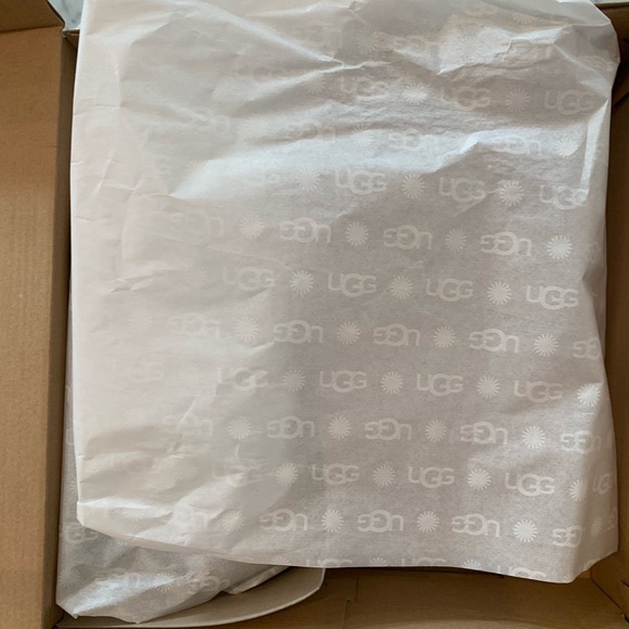 New UGG Disco Stripe Slide - Picture 9 of 12